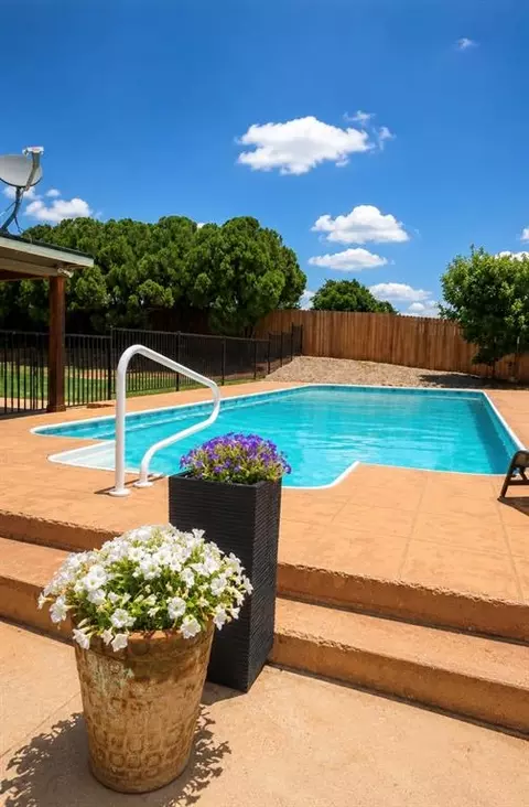 Exterior - 20510 E County Road 159 Hwy, Altus, OK 73521 photo 2 of 2