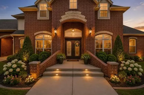 3410 Blackbird Ln, Norman, OK 73071