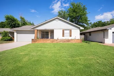 10504 Sunnymeade Pl, Oklahoma City, OK 73120