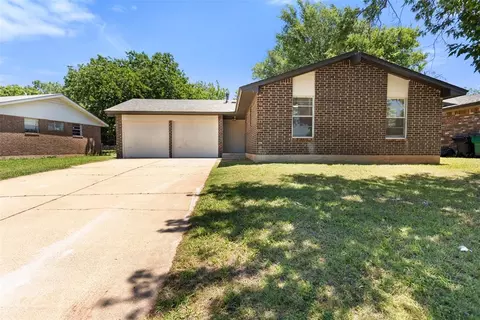 3429 Parker Dr, Oklahoma City, OK 73135