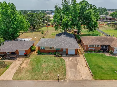 View/Area - 20810 Silver St, Harrah, OK 73045 photo 1 of 11