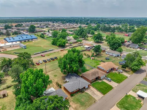 View/Area - 20810 Silver St, Harrah, OK 73045 photo 4 of 11