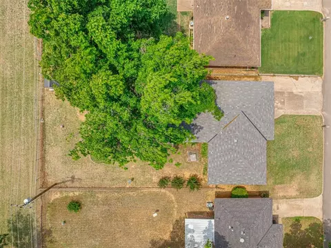View/Area - 20810 Silver St, Harrah, OK 73045 photo 2 of 11