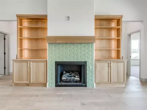 Living - 1113 Jaden Blvd, Tuttle, OK 73089 photo 3 of 4