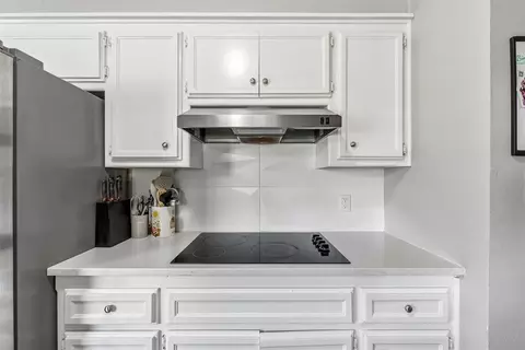 Kitchen - 830 Douglas Dr, Norman, OK 73069 photo 5 of 5