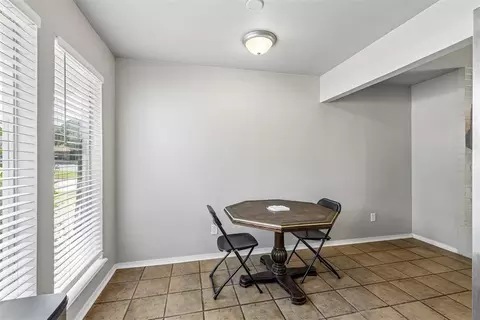 Dining - 830 Douglas Dr, Norman, OK 73069 photo 3 of 3
