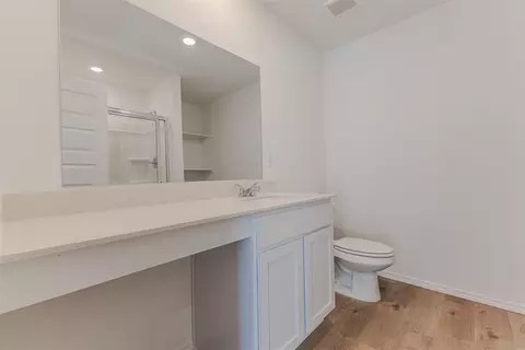 Bath - 401 Silas Dr, Tuttle, OK 73089 photo 1 of 2