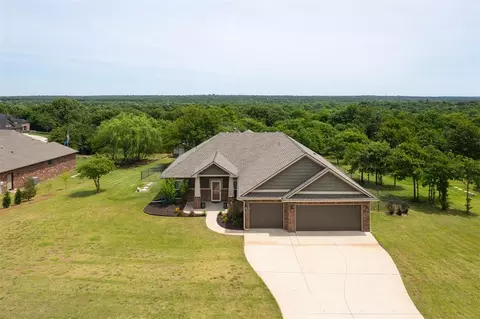 12460 Smokey Rdg, Guthrie, OK 73044