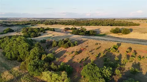 N 152 Highway, Binger, OK 73009 photo 12
