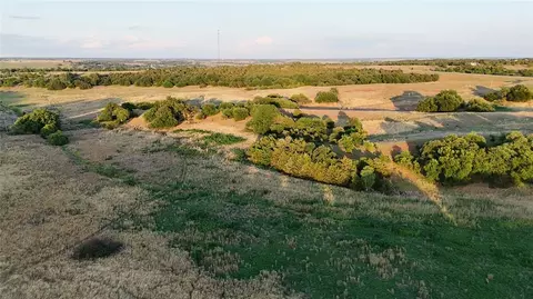 N 152 Highway, Binger, OK 73009 photo 18