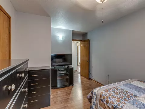 2102 Oak Forest Dr, Norman, OK 73071 photo 25