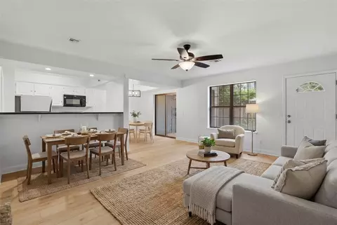 14417 N Pennsylvania Ave #17F, Oklahoma City, OK 73134