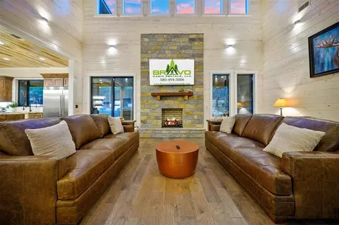 Living - 295 Boulder Crk, Broken Bow, OK 74728 photo 1 of 3