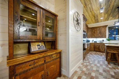 Entry Way - 295 Boulder Crk, Broken Bow, OK 74728 photo 1 of 1