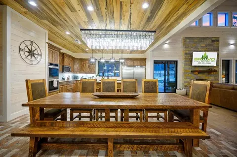 Dining - 295 Boulder Crk, Broken Bow, OK 74728 photo 1 of 2