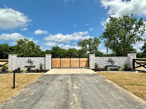 24 Riverstone Dr, Broken Bow, OK 74728 photo 3
