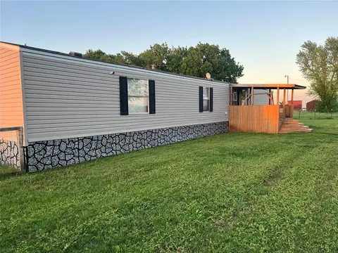 710 County Road 1420, Ninnekah, OK 73067