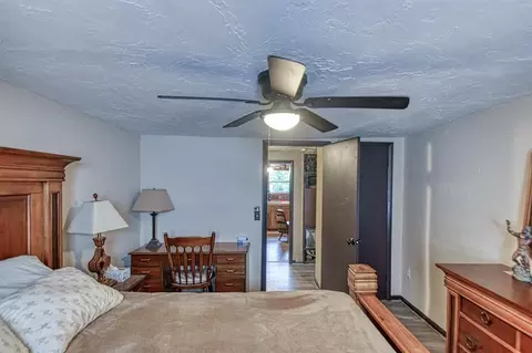 Bedroom - 21630 E Second St, Hinton, OK 73047 photo 2 of 3