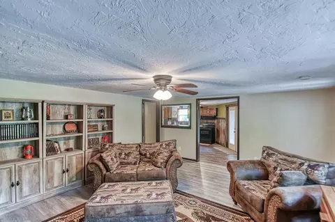 Living - 21630 E Second St, Hinton, OK 73047 photo 3 of 3
