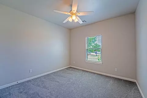 Bedroom - 503 Cantebury Dr, Tuttle, OK 73089 photo 4 of 6
