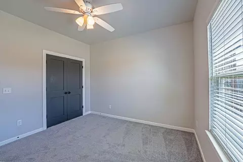 Bedroom - 503 Cantebury Dr, Tuttle, OK 73089 photo 5 of 6