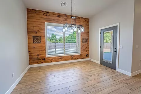 Other - 503 Cantebury Dr, Tuttle, OK 73089 photo 4 of 11
