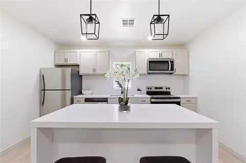 Kitchen - 201 W Holly St, Tuttle, OK 73089 photo 1 of 3