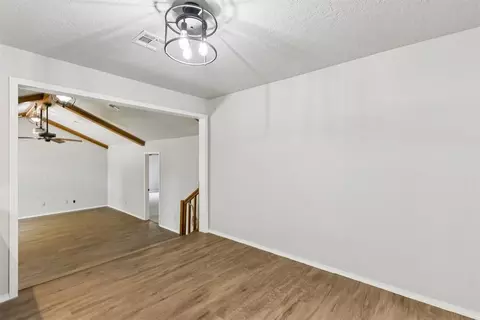 Living - 318 S Walnut St, Apache, OK 73006 photo 5 of 9