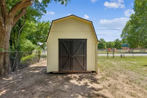 Other - 318 S Walnut St, Apache, OK 73006 photo 11 of 11