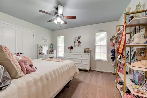 Bedroom - 3926 Warwick Dr, Norman, OK 73072 photo 6 of 6