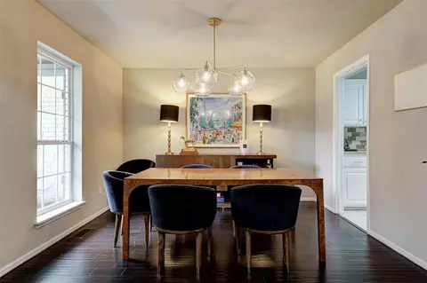 Dining - 3926 Warwick Dr, Norman, OK 73072 photo 2 of 3