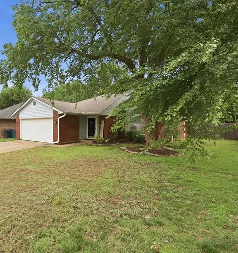17108 Sunny Hollow Rd, Edmond, OK 73012