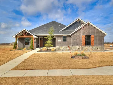 16001 Catalonia Pl, Oklahoma City, OK 73170