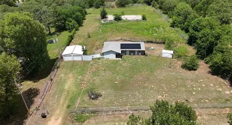 15421 S Hickory Ln, Noble, OK 73068