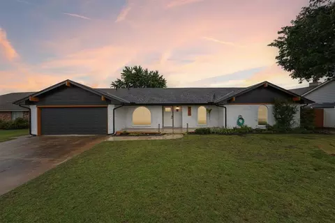 409 SW 102nd St, Oklahoma City, OK 73139