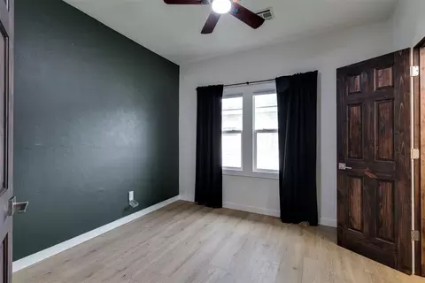Bedroom - 316 E Jackson St, Crescent, OK 73028 photo 5 of 8