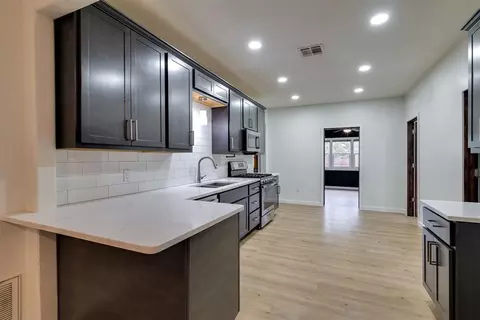 Kitchen - 316 E Jackson St, Crescent, OK 73028 photo 1 of 5