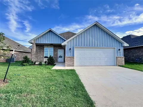 9340 NW 143rd St, Yukon, OK 73099
