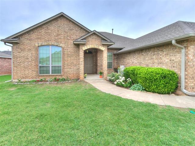 488 NE 21st St, Newcastle, OK 73065