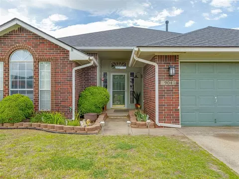 Exterior - Undisclosed, Moore, OK 73160 photo 5 of 10