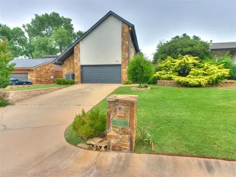 1615 Fox Hollow Rdg, Oklahoma City, OK 73131