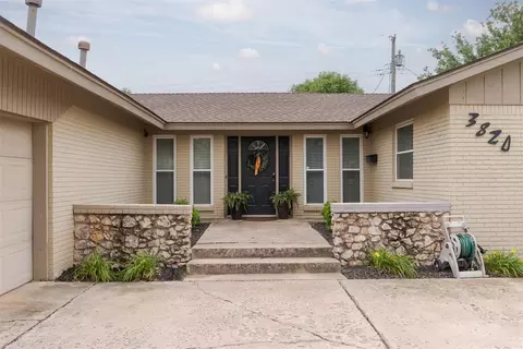 3820 NW 68th St, Oklahoma City, OK 73116