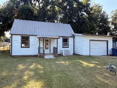 408 S Hammack Ave, Wynnewood, OK 73098