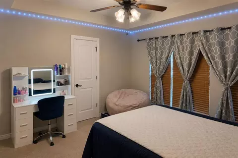 Bedroom - 3101 White Tail Dr, Altus, OK 73521 photo 5 of 6