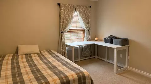 Bedroom - 3101 White Tail Dr, Altus, OK 73521 photo 2 of 6