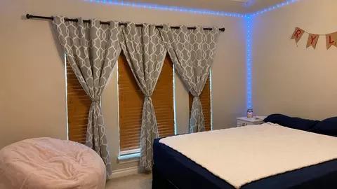 Bedroom - 3101 White Tail Dr, Altus, OK 73521 photo 4 of 6