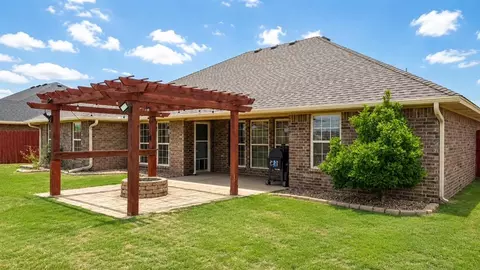Exterior - 3101 White Tail Dr, Altus, OK 73521 photo 4 of 5
