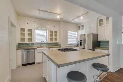 1134 NW 40th St, Oklahoma City, OK 73118