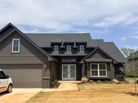 11621 NW 106th St, Yukon, OK 73099