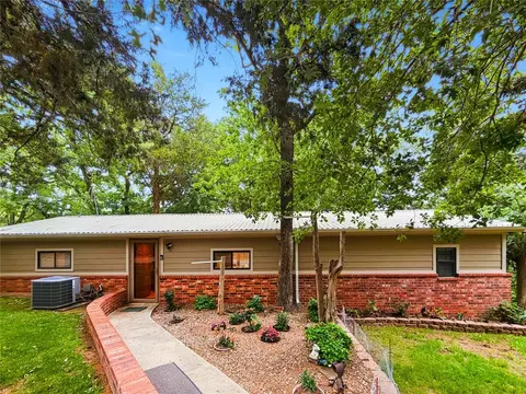 26200 W Elm St, Calumet, OK 73014